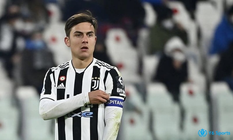 Với vẻ ngoài ưa nhìn, Dybala đã đốn tim rất nhiều fan nữ